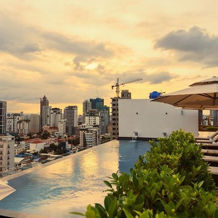 Ocean Hotel พนมเปญ ภายนอก รูปภาพ
