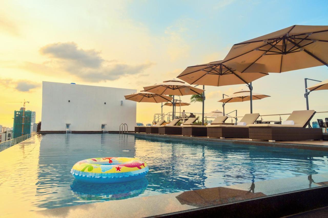 Ocean Hotel พนมเปญ ภายนอก รูปภาพ