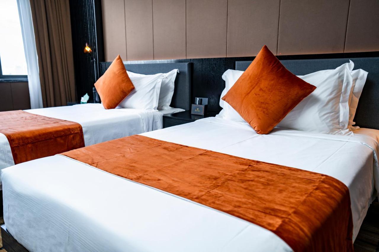 Ocean Hotel พนมเปญ ภายนอก รูปภาพ