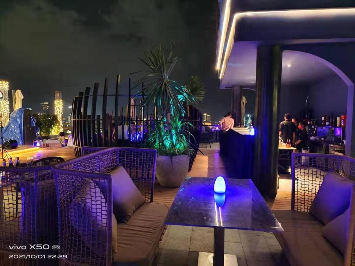 Ocean Hotel พนมเปญ ภายนอก รูปภาพ