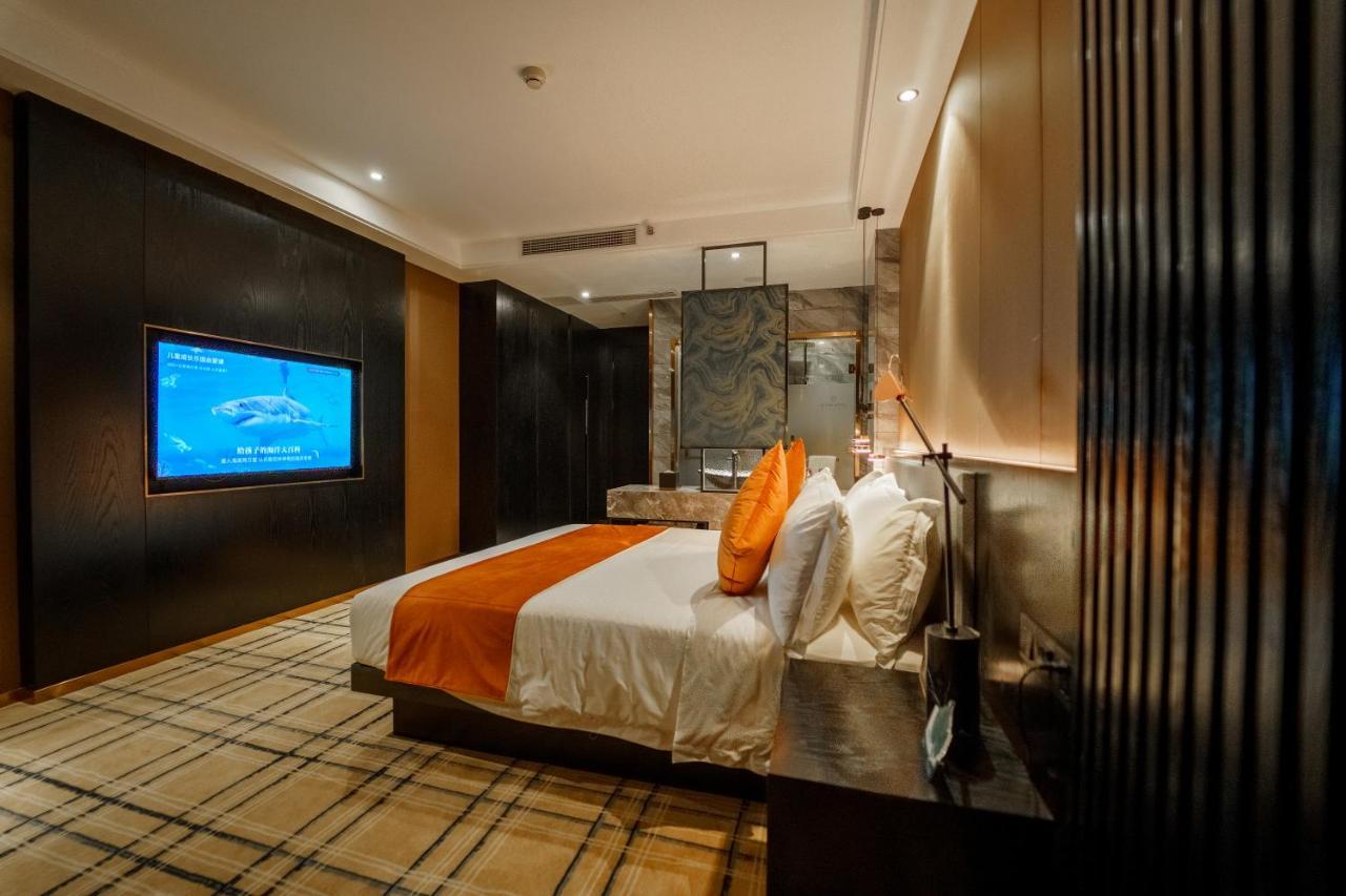 Ocean Hotel พนมเปญ ภายนอก รูปภาพ