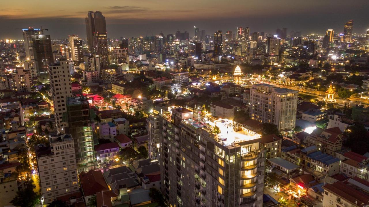 Ocean Hotel พนมเปญ ภายนอก รูปภาพ